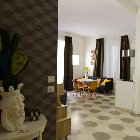 Palazzo Clarenza Di San Domenico *