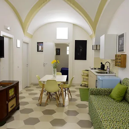 Palazzo Clarenza Di San Domenico