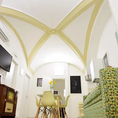 Palazzo Clarenza Di San Domenico *