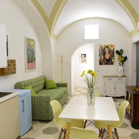 Palazzo Clarenza Di San Domenico Dom wakacyjny Katania