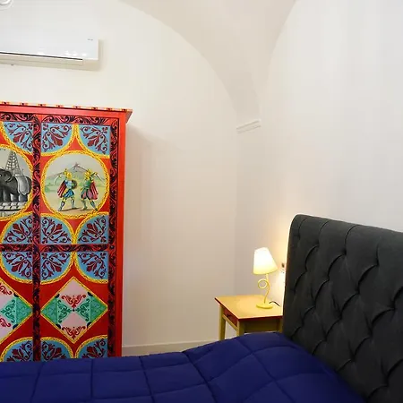 Palazzo Clarenza Di San Domenico Dom wakacyjny *